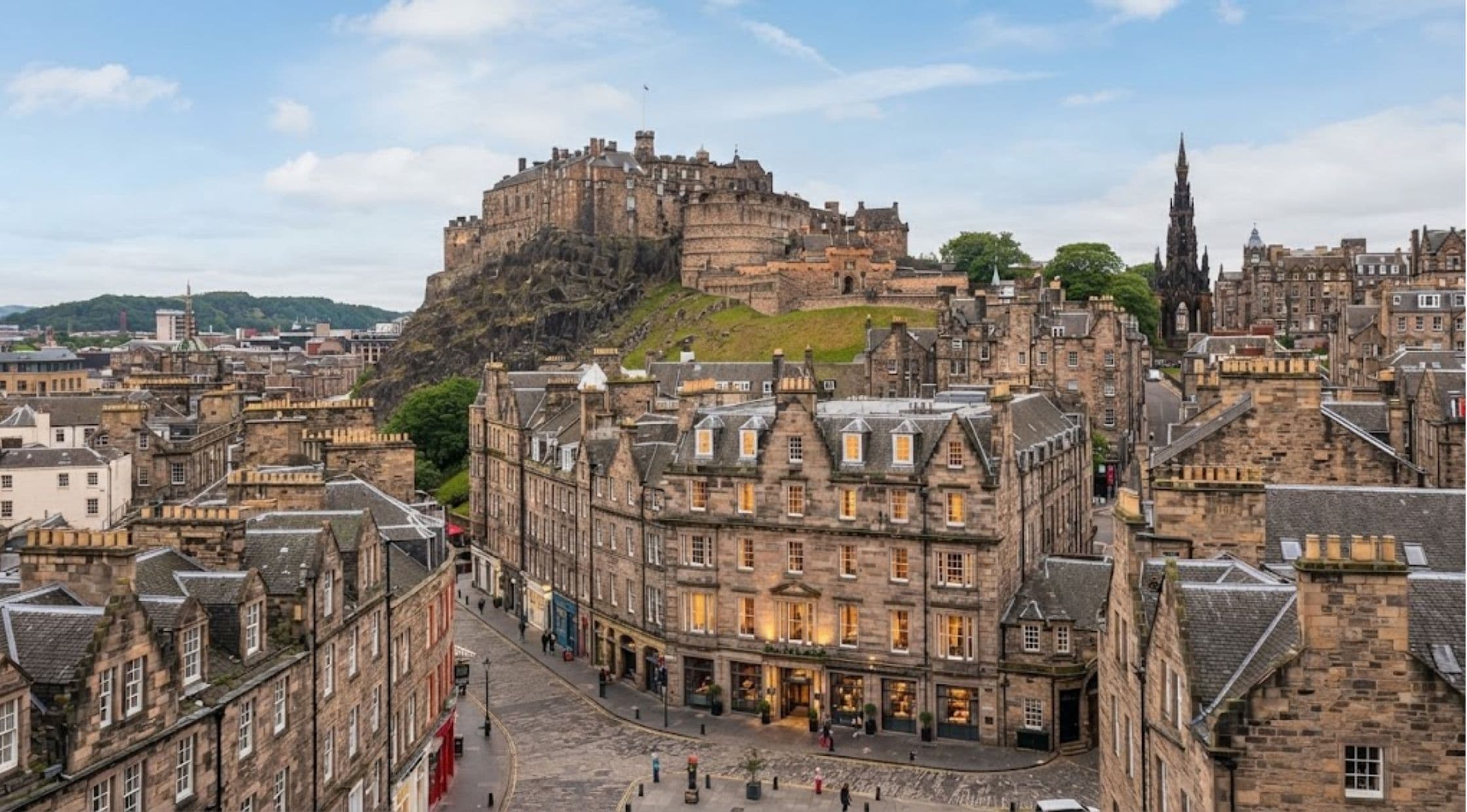 Where to Stay in Edinburgh for Better Travels